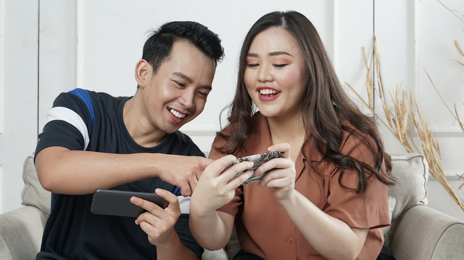 players gambling on platform